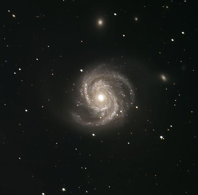 M 100 dintorni crop