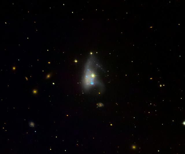 NGC 3239 Leone Ammasso nei Dintorni